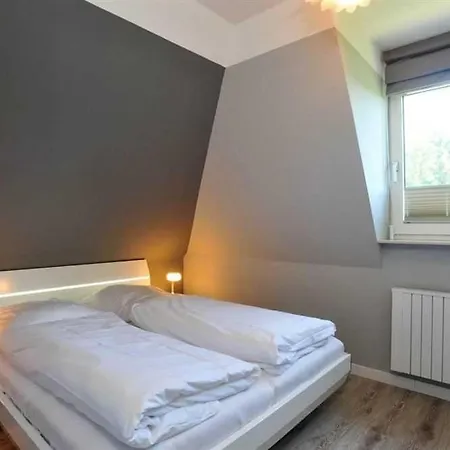Apartment 4 Id 179 *