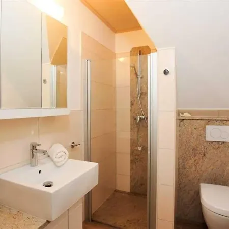 Apartamento 4 Id 179 *