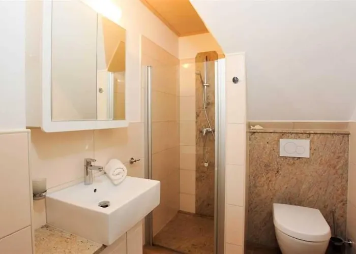 Appartement 4 Id 179 *